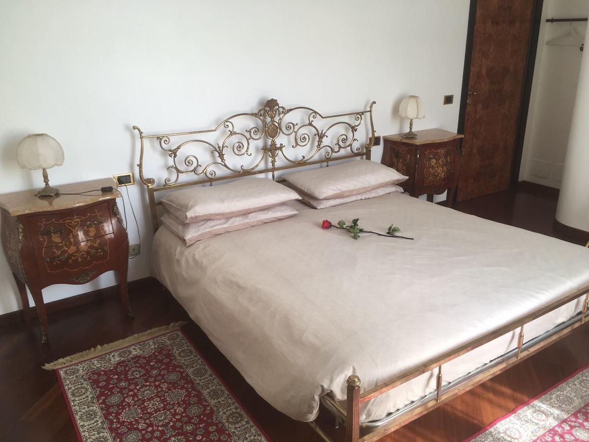 Villa Puccini Bed & Breakfast Lecco Buitenkant foto